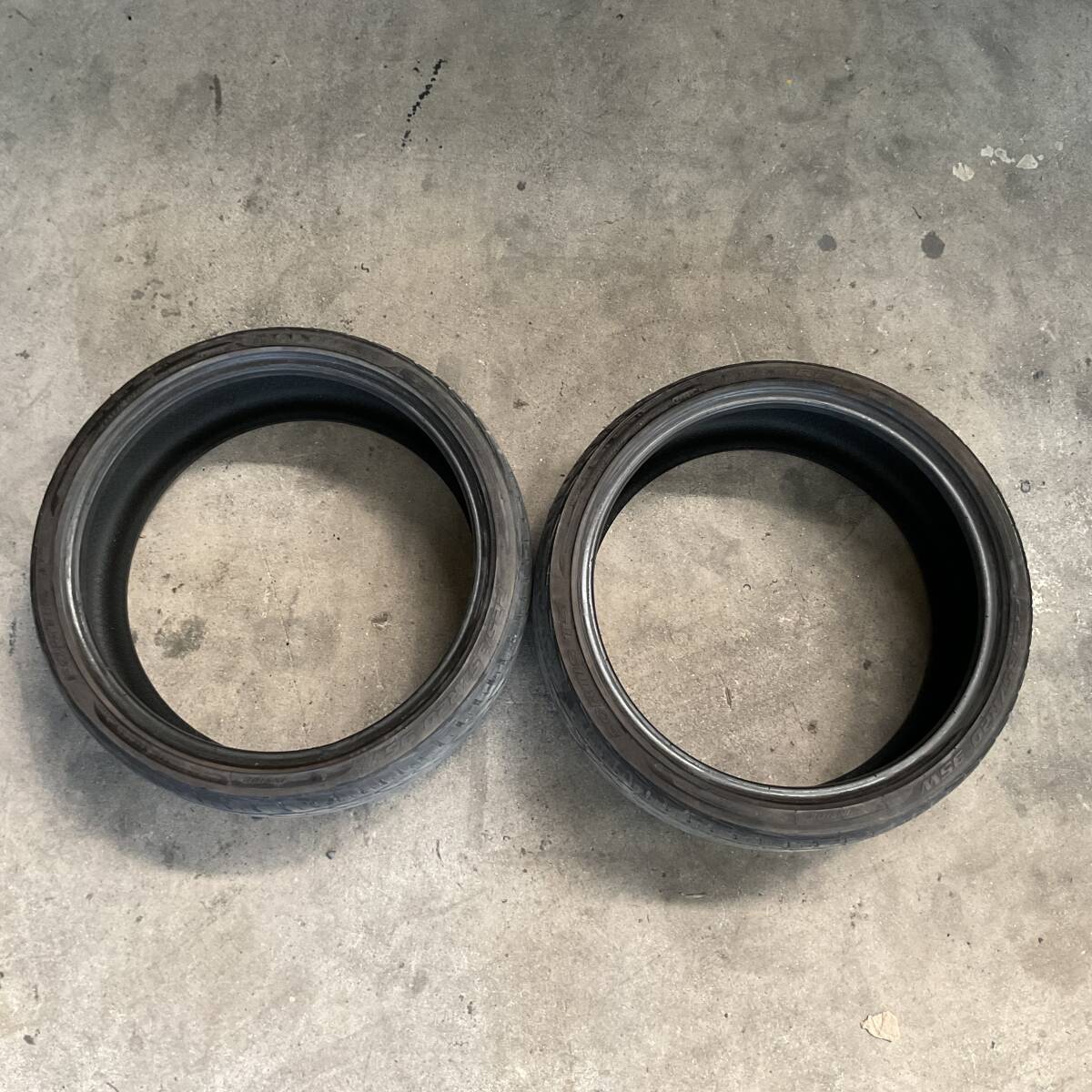 【中古品】MAXTREK マックストレック 225/35ZR20 95W FORTIS T5 2本セット