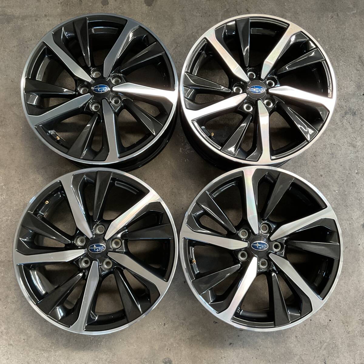 【中古品】SUBARU スバル 純正品 18×7.5J ＋55 5H PCD114.3 4本セット