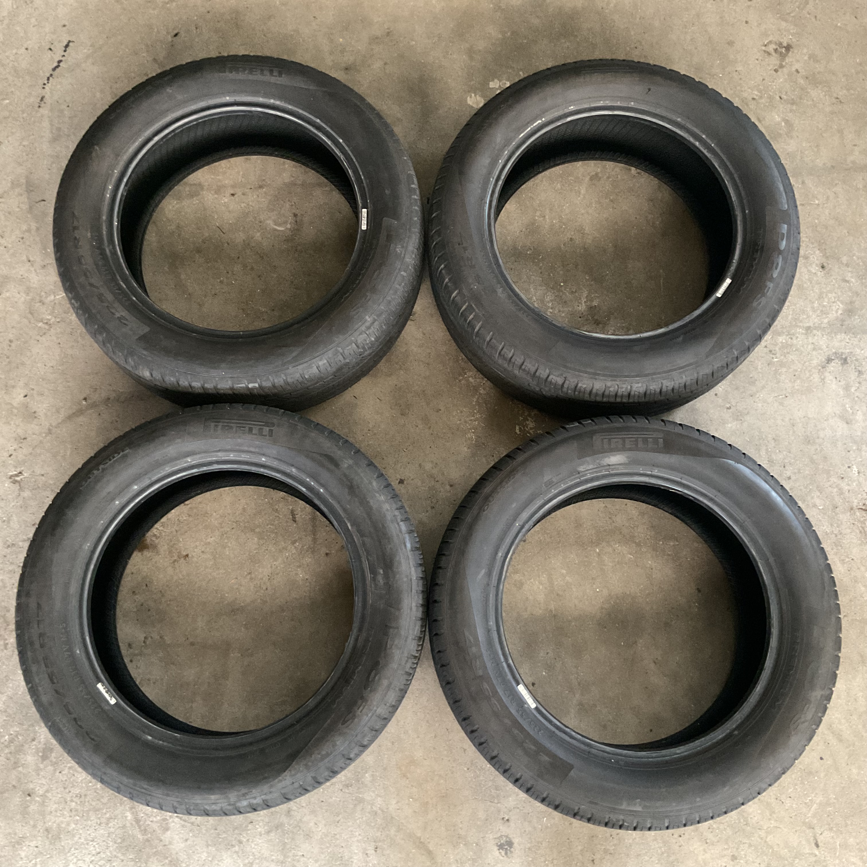 【中古品】PIRELLI ピレリ 225/55R17 97V P8 4本セット